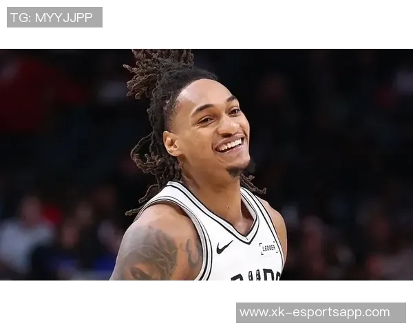 卡秃怒斥裁判判罚不公瓦塞尔手部接触并非犯规真相揭晓